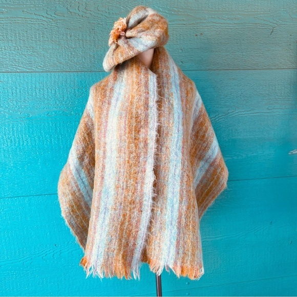HEMMINGS IRISH MOHAIR WOOL HANDWOVEN SCARF WRAP AND BERET SET PASTEL EUC VINTAGE - Picture 6 of 7